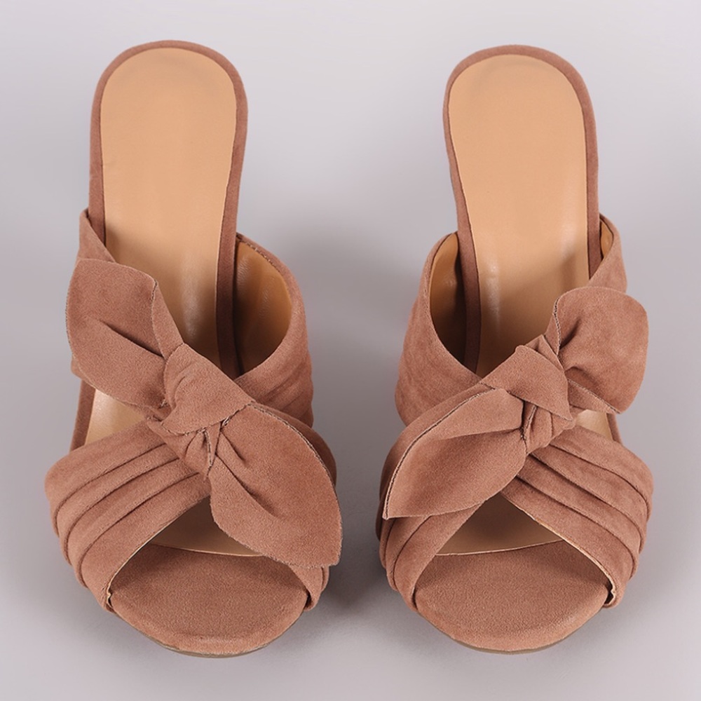 NEW! Suede knotted mule heels
